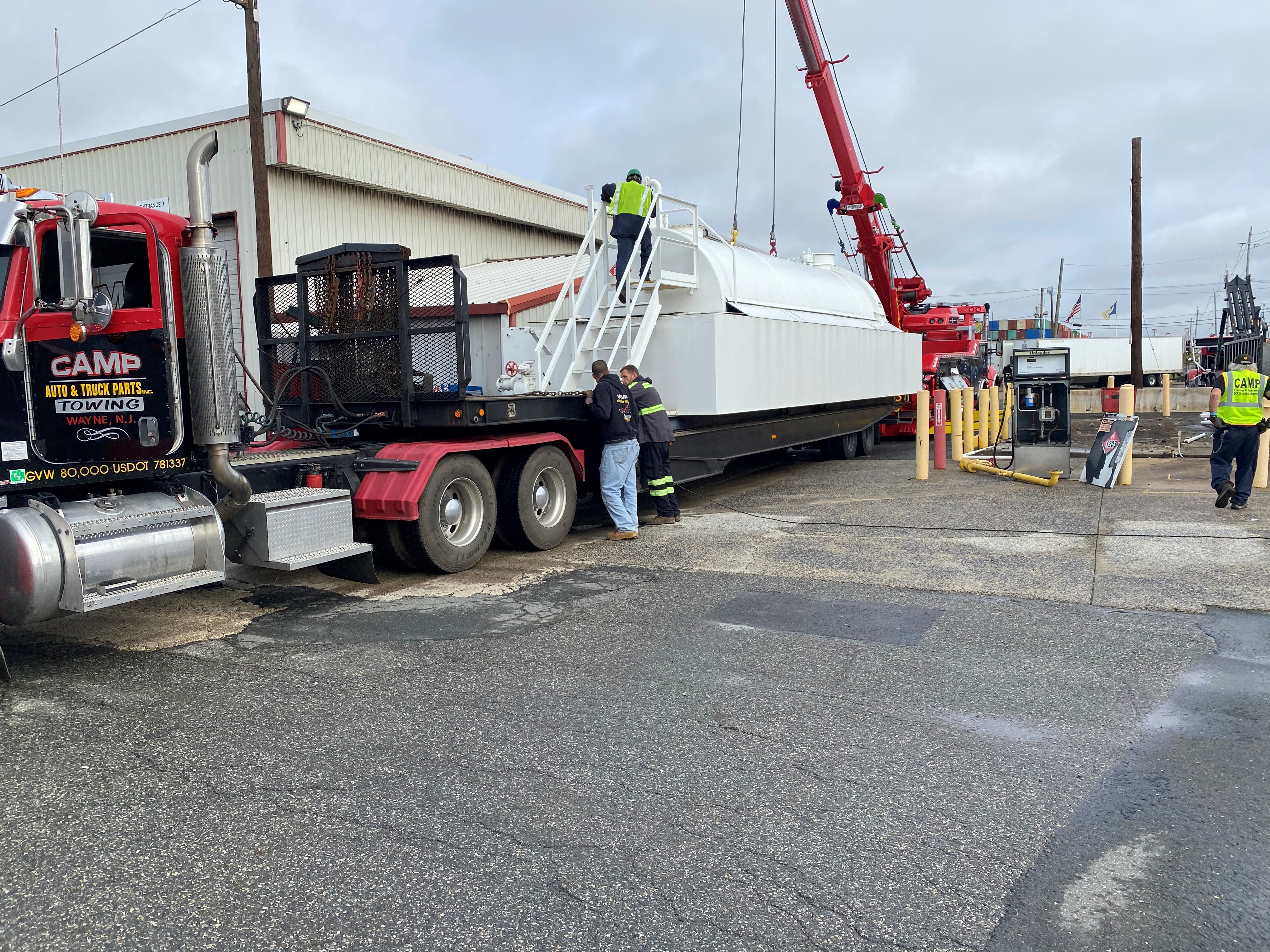 Camp Auto recovery trailer