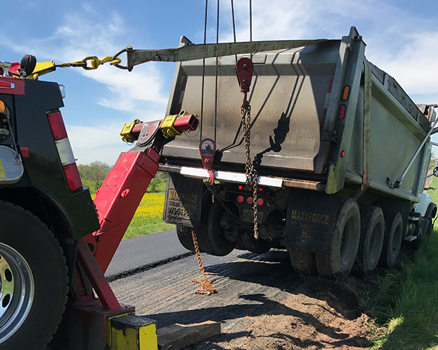 Camp Auto wrecker on a recovery job