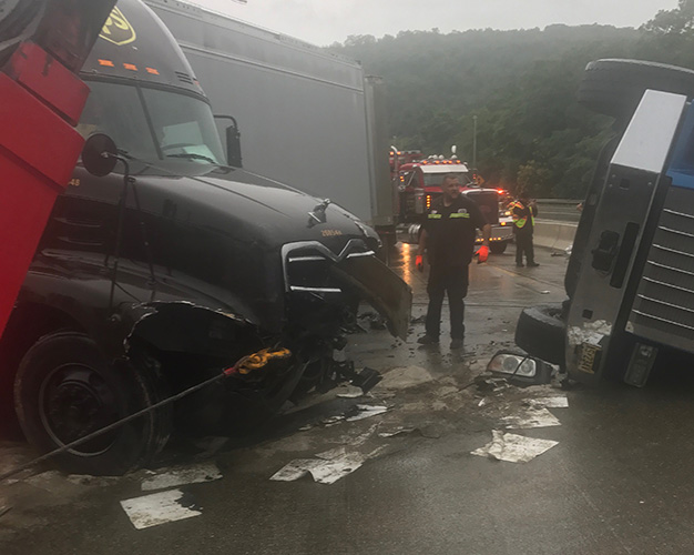 Camp Auto wrecker on a recovery job