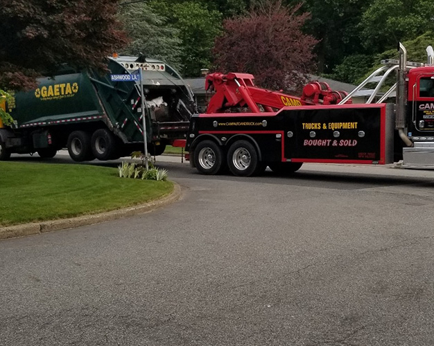 Camp Auto wrecker on a recovery job