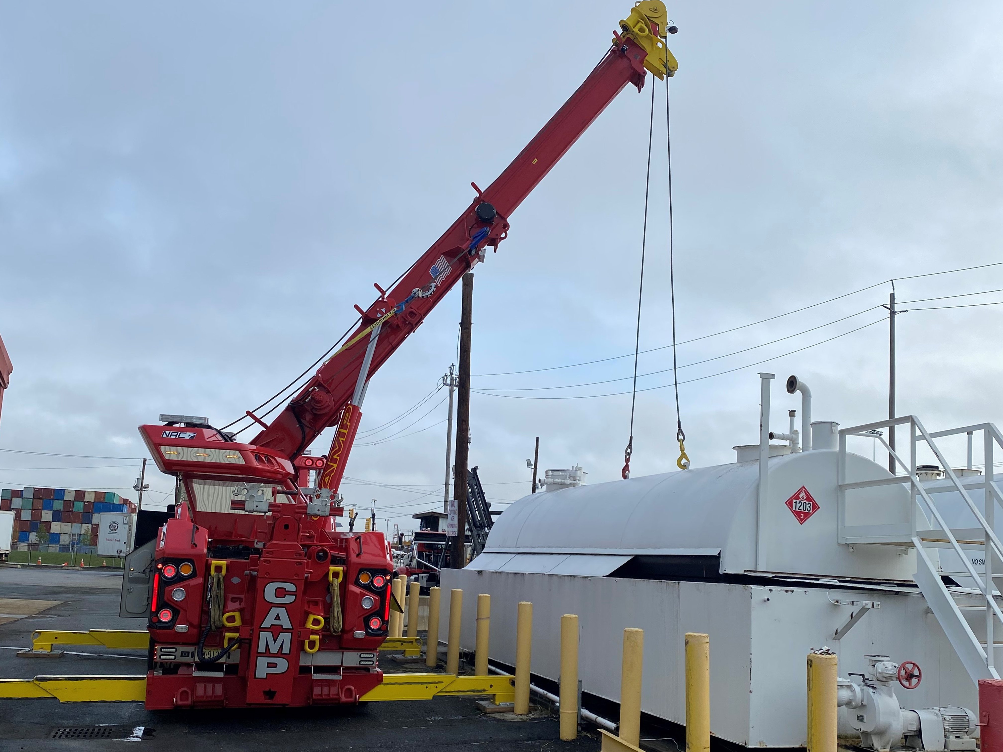 Camp Auto rotator boom raised on a recovery