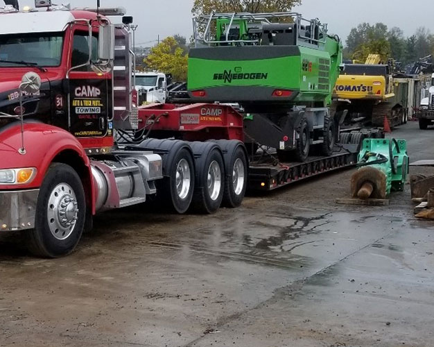 Camp Auto wrecker on a recovery job